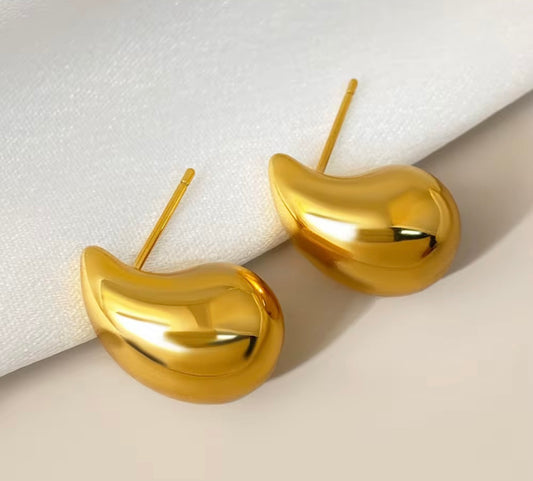 Elegant 18K Gold Plated Stainless Steel Teardrop Earrings – Hypoallergenic & Water Resistant
